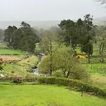 Lovelady Shield Hotell 3*