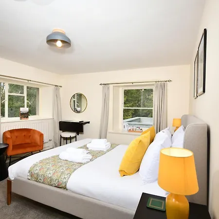 Lovelady Shield Hotel 3*