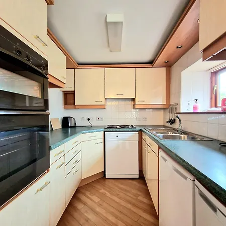 Lovelady Shield Hotel