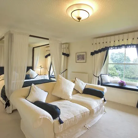 Lovelady Shield Hotel 3*