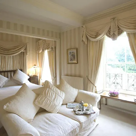 Lovelady Shield Hotel 3*